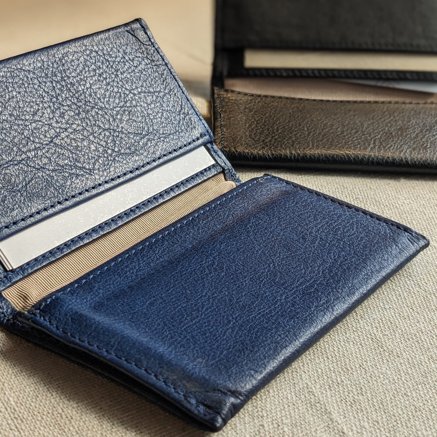 【comming soon】鹿革の名刺入れ