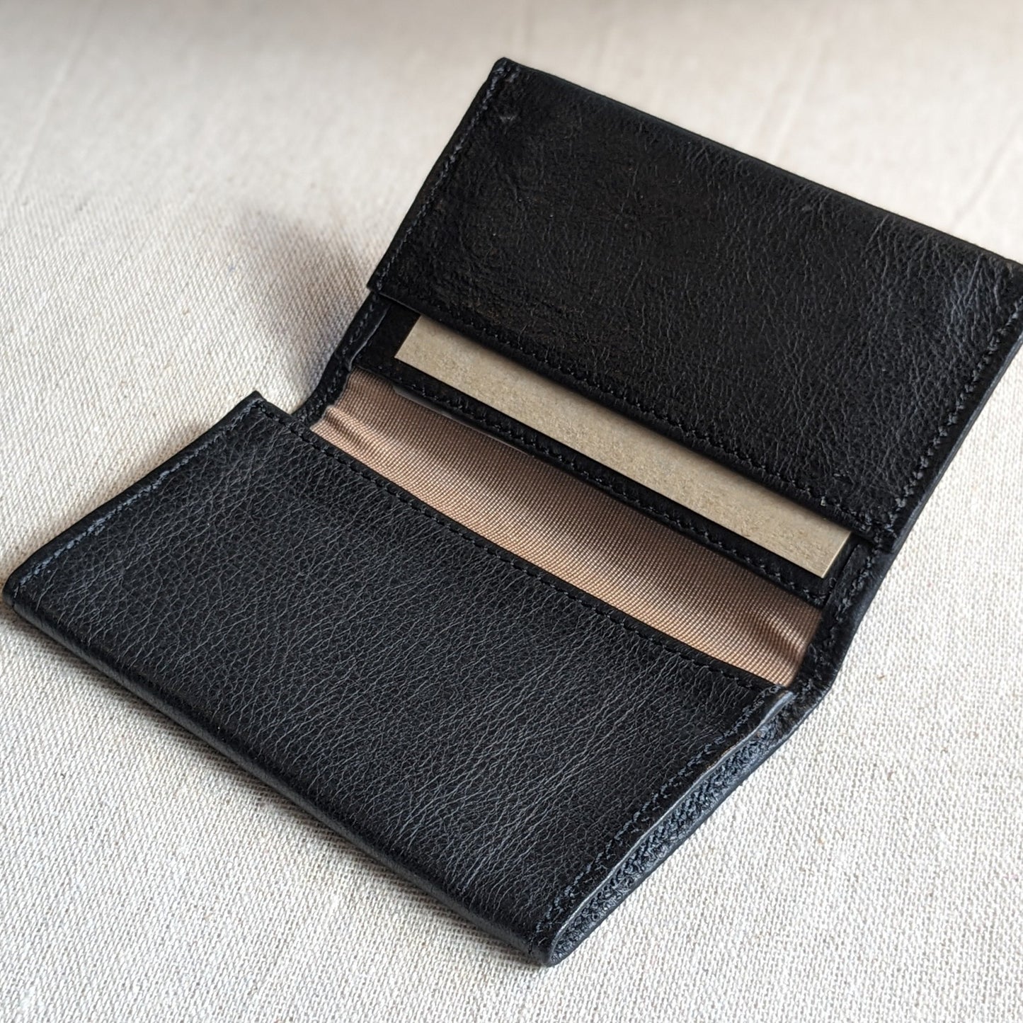 【comming soon】鹿革の名刺入れ